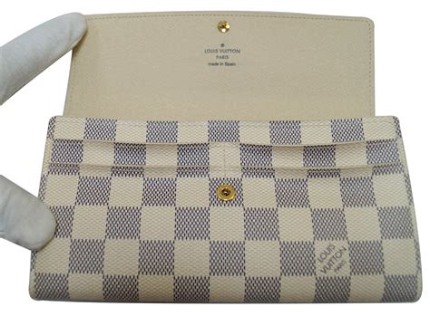 lv sarah wallet damier azur